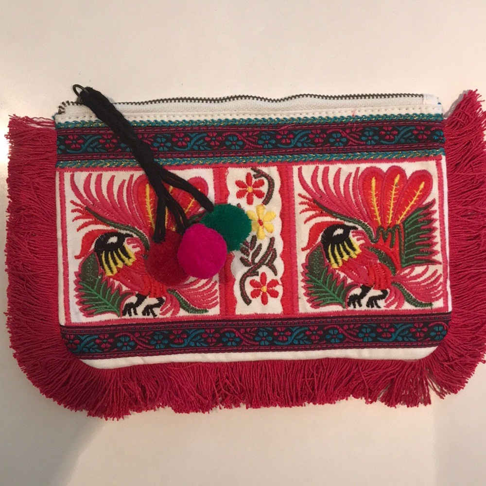 Embroidered clutch pouch